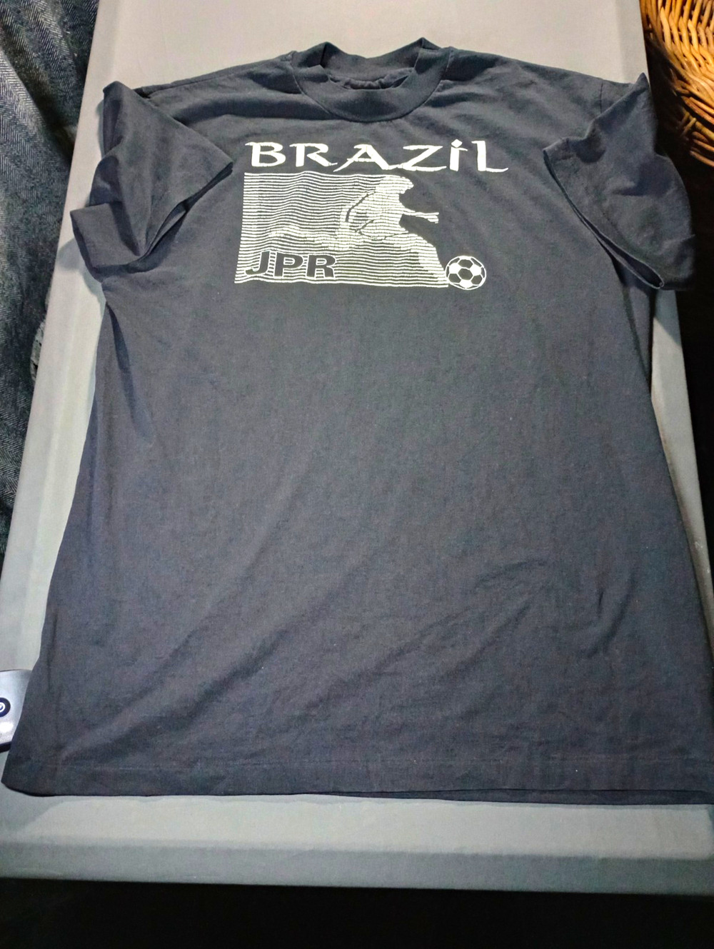 Brazil JPR Distressed T Shirt Men's Size Large
